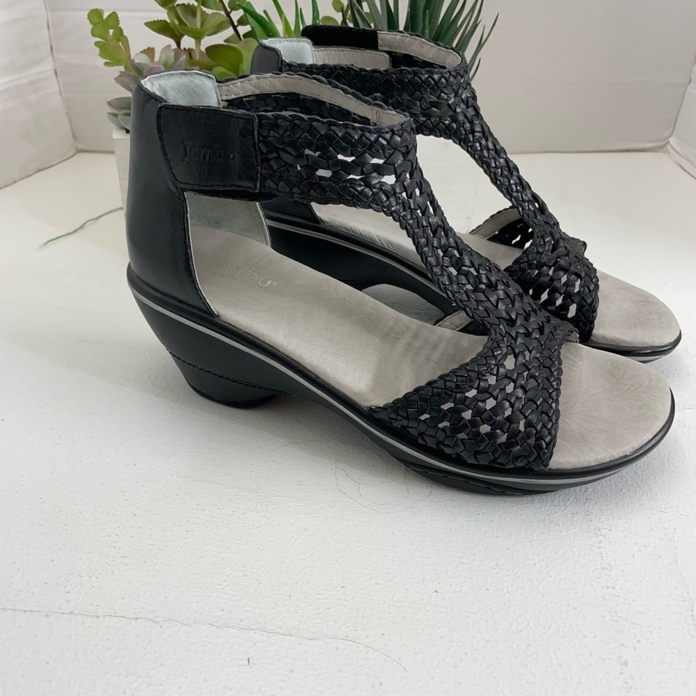 Stylish Black Woven Women's Sandals - Picture 1 of 5